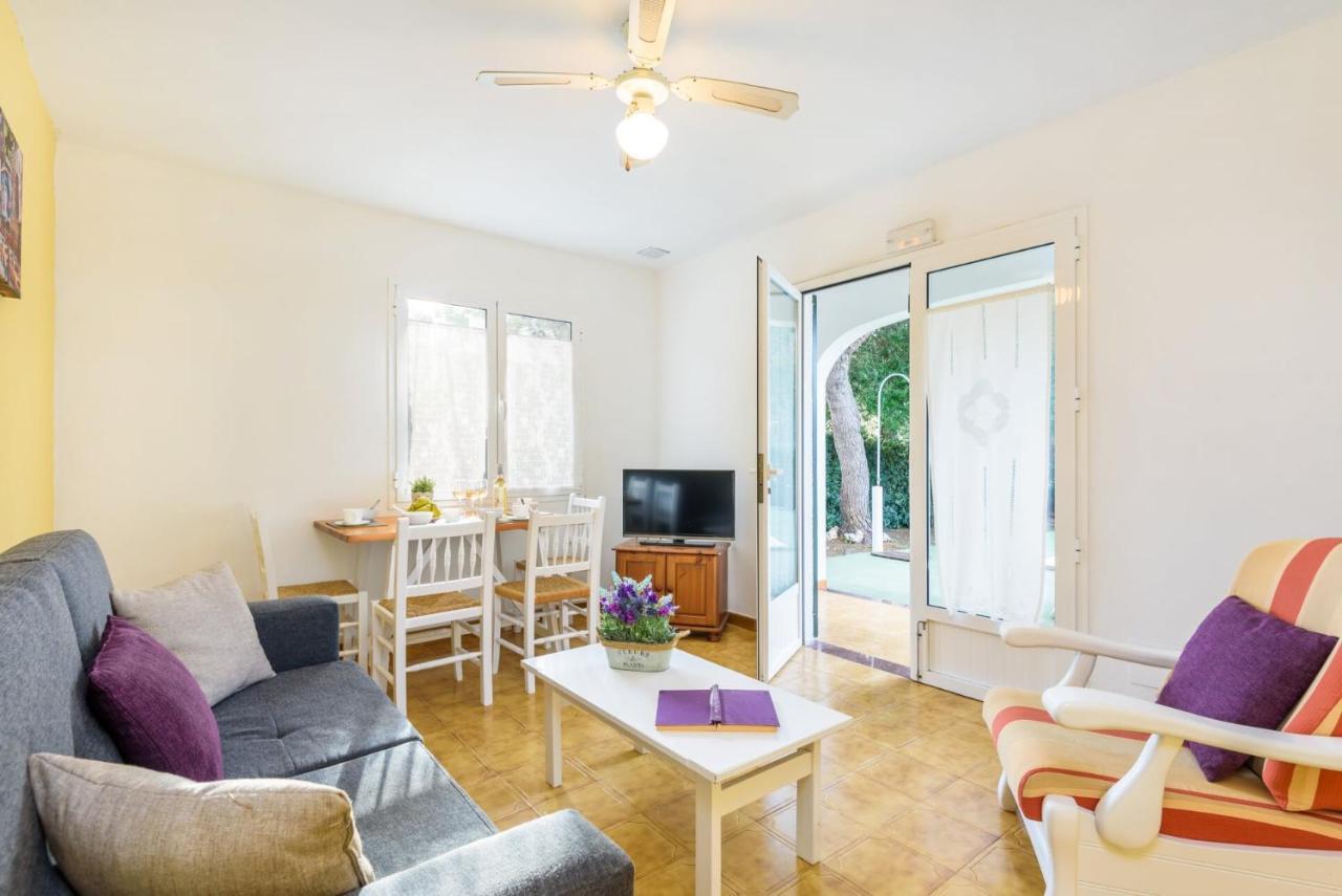 Villas Isi & Ana Mestral Cala'N Blanes  Екстер'єр фото